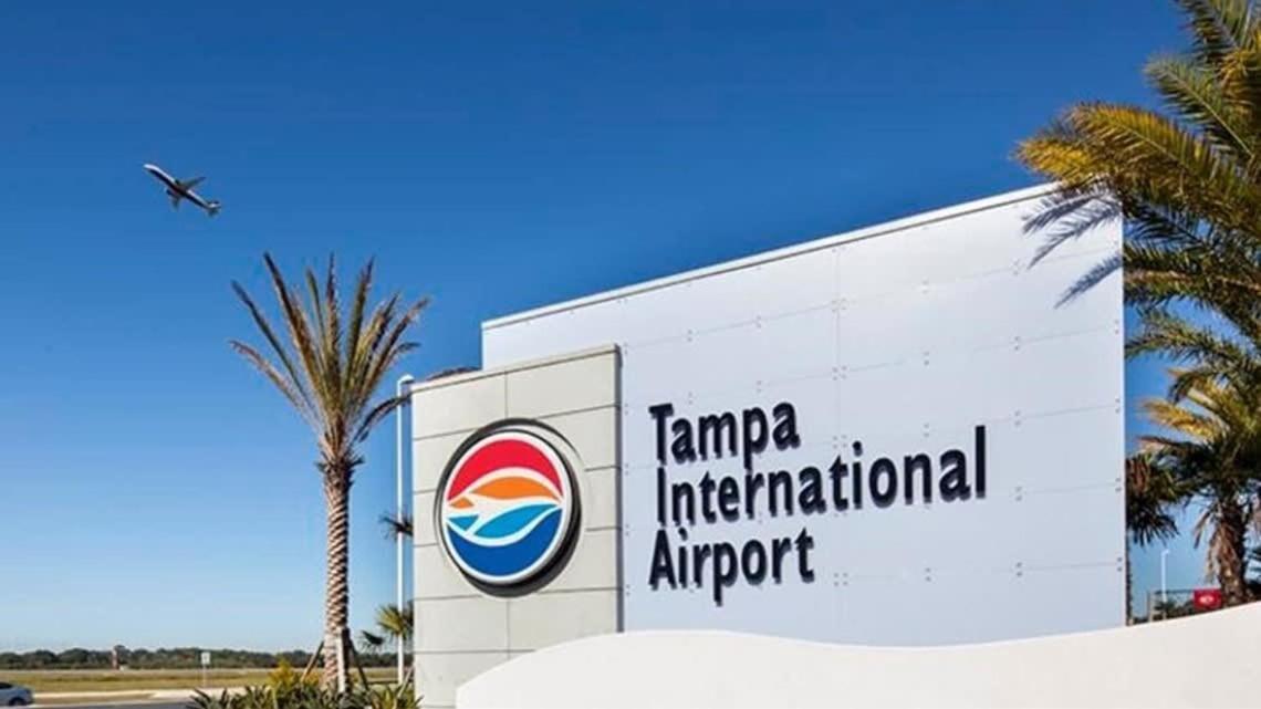 Budget Friendly Sleeps 8 Discounts Available Tampa Extérieur photo