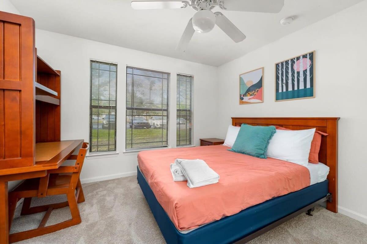 Budget Friendly Sleeps 8 Discounts Available Tampa Extérieur photo