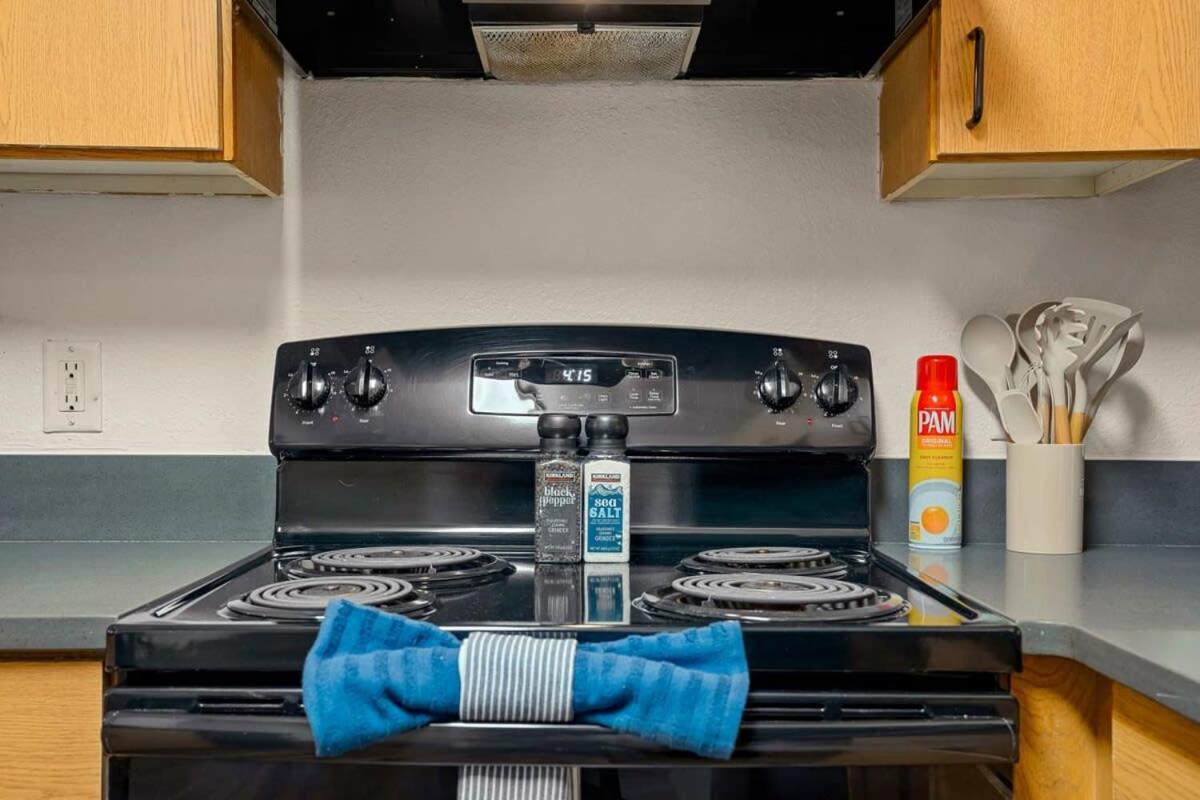 Budget Friendly Sleeps 8 Discounts Available Tampa Extérieur photo