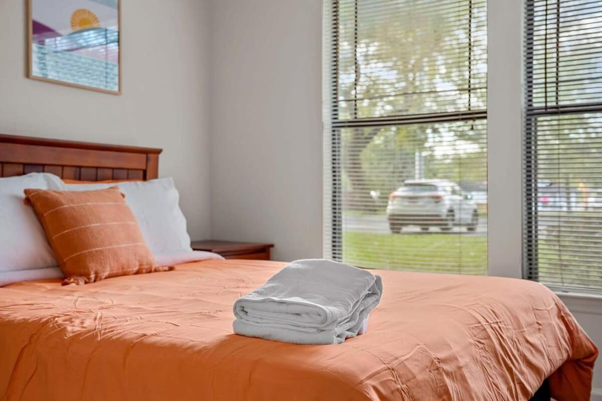 Budget Friendly Sleeps 8 Discounts Available Tampa Extérieur photo