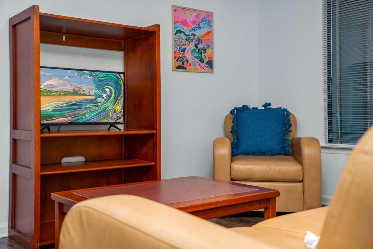 Budget Friendly Sleeps 8 Discounts Available Tampa Extérieur photo